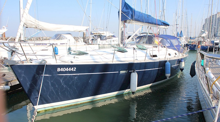 Beneteau Oceanis clipper 411
