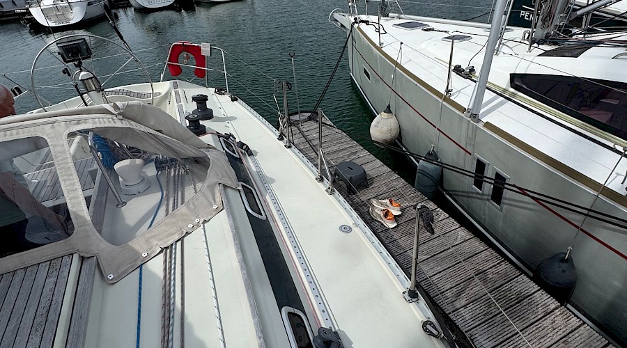 Elan 43
